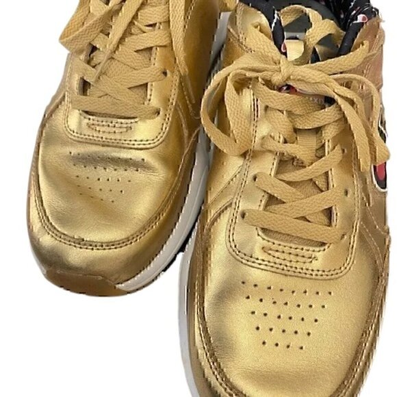Man's gold champion sneakers - Picture 2 of 8
